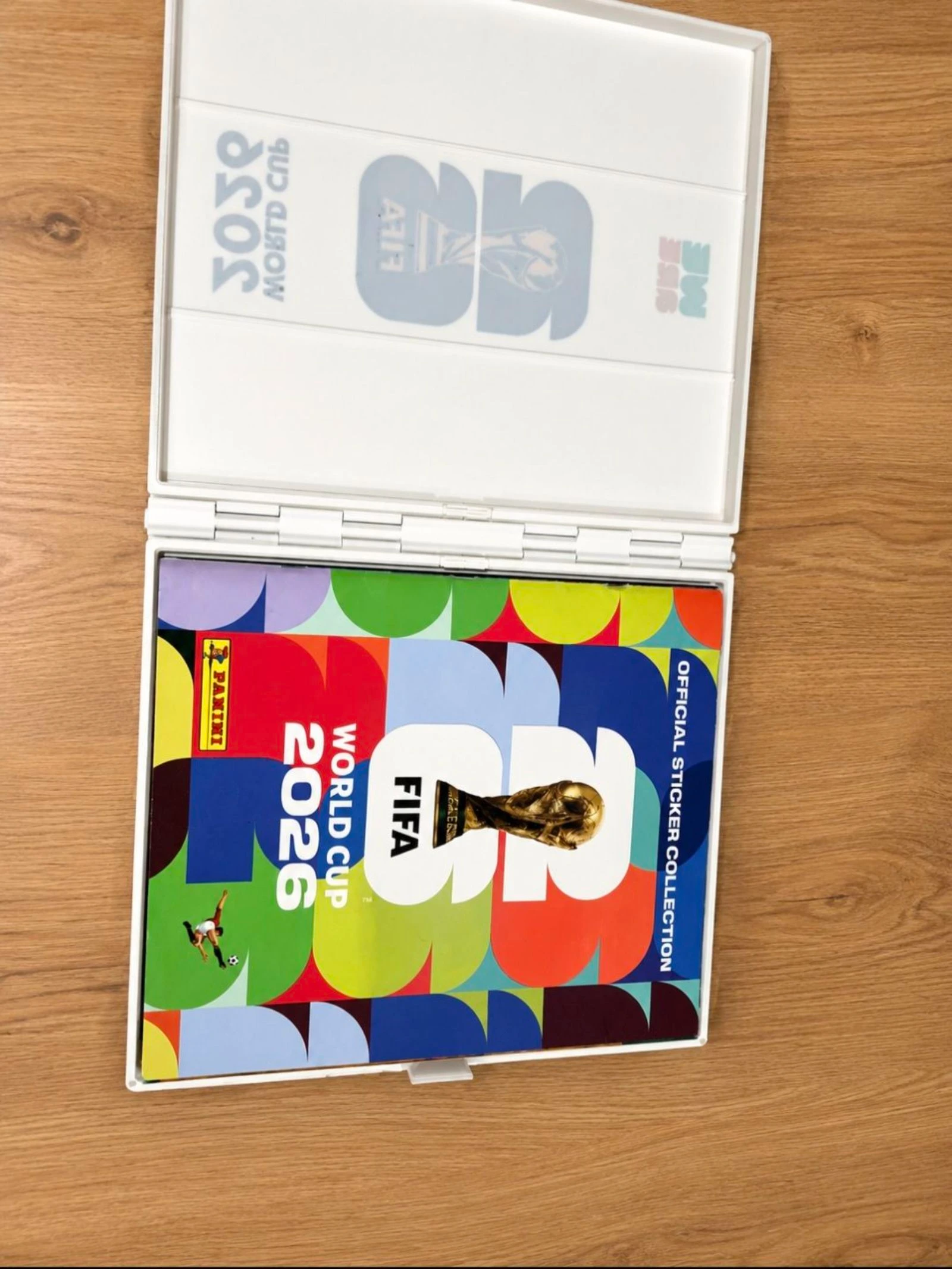 Housse de protection pour carnet du Mondial – photo 3